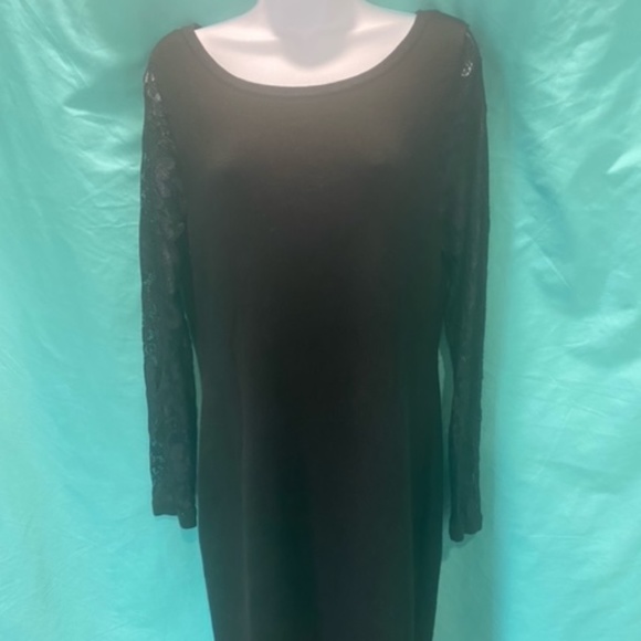 Black Long Sleeve Dress - Picture 3 of 11